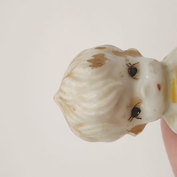 Vintage Porcelain Boy with Watering Can 3" - Picture 7 of 8